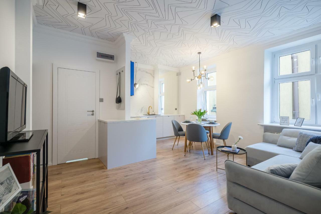 Skwer Kosciuszki Apartment กดิเนีย ภายนอก รูปภาพ